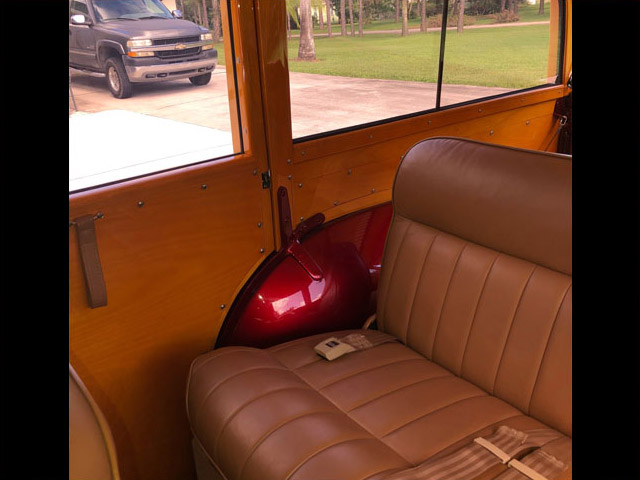 1948FordWoodieRedTanDO-backseats