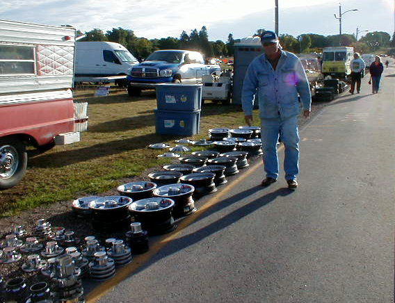 Iowa State Fairgrounds Auto Parts Swap Meet - CarShowSafari.com